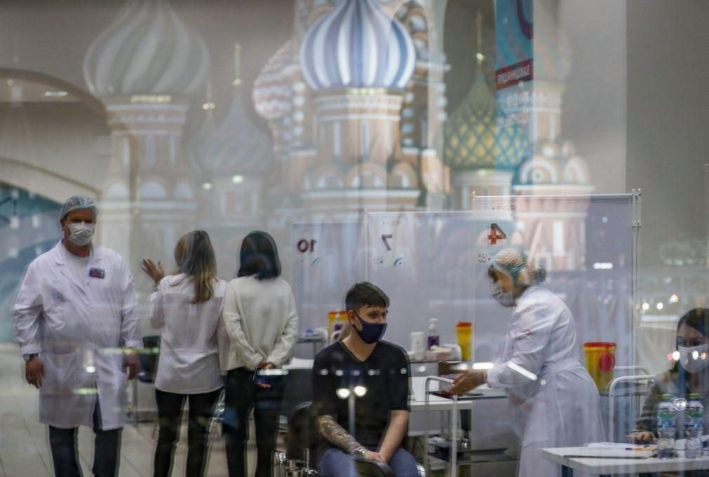 Covid-19: Rússia teve o mês mais letal da pandemia em outubro com 74.893 mortos