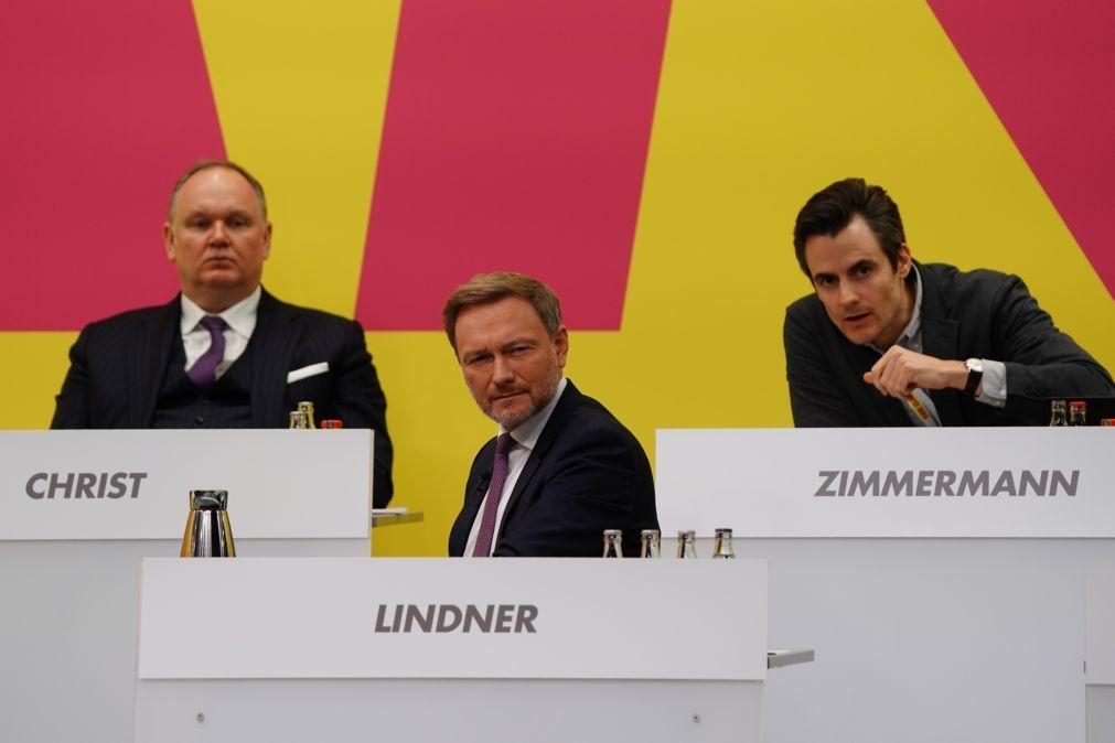 Liberais alemães aprovam acordo de coligação para novo Governo