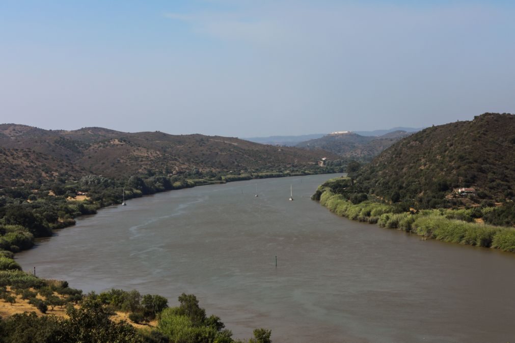 Polícia Marítima suspende buscas por homem que terá desaparecido no rio Guadiana