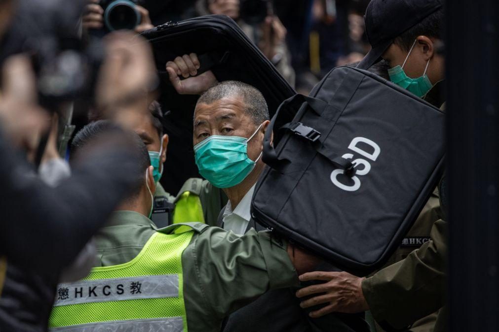 Magnata de Hong Kong Jimmy Lai condenado por participar em vigília de Tiananmen