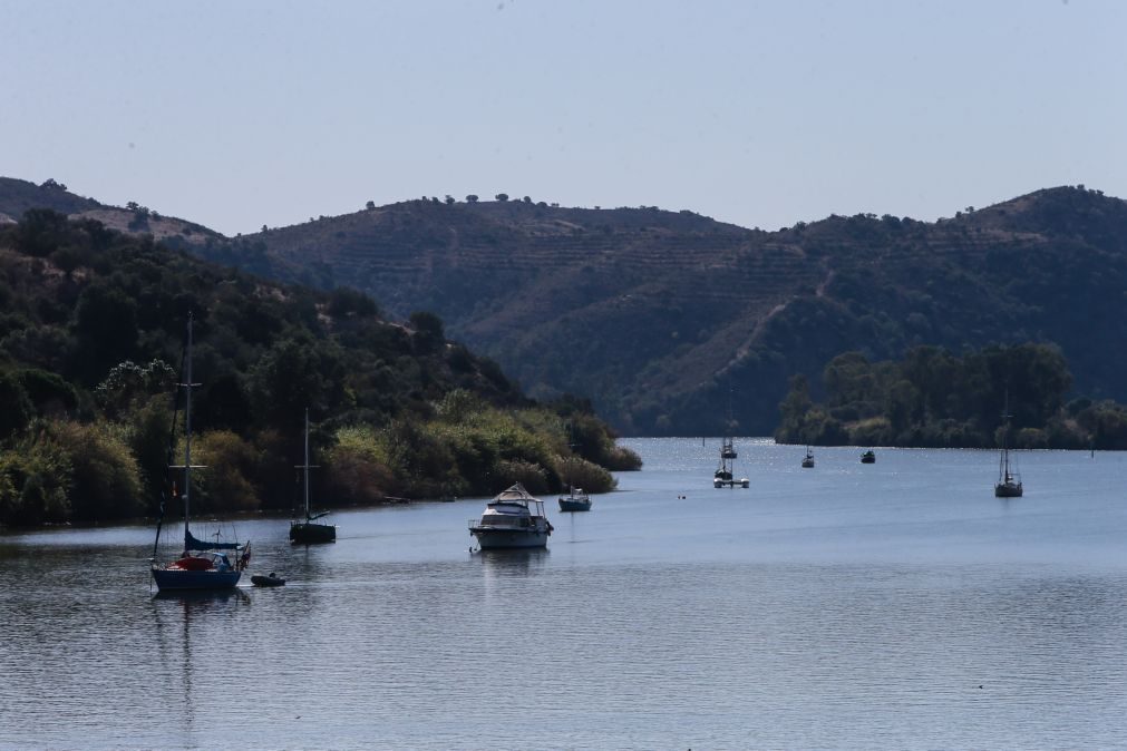 Autoridades portuguesas e espanholas retomam buscas por homem no rio Guadiana