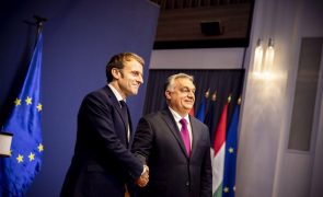 Macron e Órban afirmam ser parceiros leais, apesar das divergências políticas
