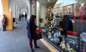 Vendas de Natal em Évora baixam com novas medidas restritivas da pandemia