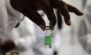 Governo angolano acusa sindicato dos médicos de obstruir negociações para fim de greve