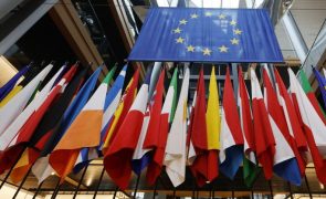 UE/Cimeira: Bloco europeu compromete-se a assumir maior responsabilidade pela sua Defesa