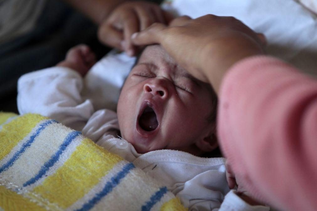Saldo natural da população portuguesa agrava-se com menos nascimentos