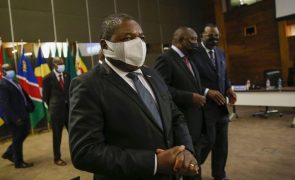 Covid-19: Moçambique suspende recolher obrigatório na quadra festiva e mantém restrições