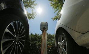 Crise/Energia: Fundo compensa utilizadores de carros elétricos por aumentos nos carregamentos