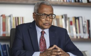 PR de Cabo Verde alerta para insustentabilidade com aumento da dívida em 2022