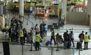 Detido no aeroporto de Lisboa por agredir passageiros e tripulantes durante voo