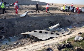 Irão condenado a indemnizar famílias de passageiros de avião abatido por engano