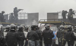 Cazaquistão: EUA vão monitorizar tropas russas contra violações de direitos humanos
