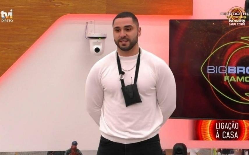 Big Brother Famosos. Nuno Homem de Sá rasga Leandro