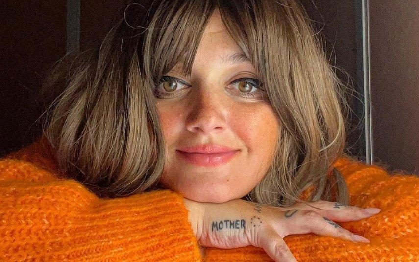 Carolina Deslandes com look faz subir as temperaturas [fotos]