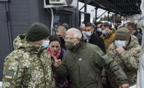 Borrell diz que alívio da tensão entre Rússia e Ucrânia é prioridade para UE