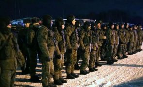 Rússia anuncia novos exercícios militares na fronteira com Ucrânia