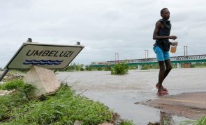 Cerca de 22 mil pessoas isoladas devido a interrupção de vias de acesso no sul de Moçambique