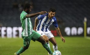 Jesús Corona deixa FC Porto e assina pelo Sevilha até 2025