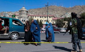 Talibãs no poder causam crise de direitos humanos no Afeganistão - HRW