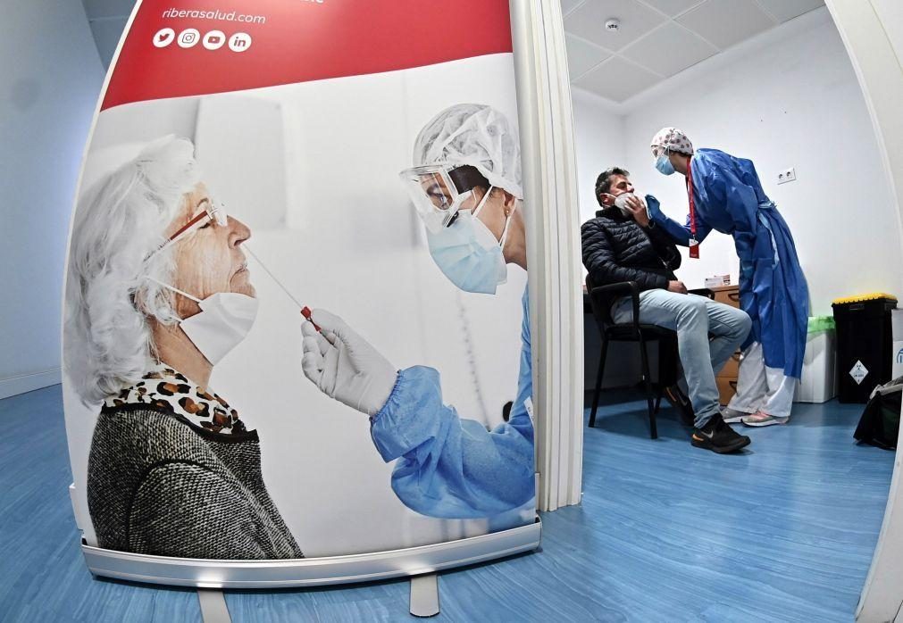 Covid-19: Espanha supera oito milhões de casos positivos desde o início da pandemia