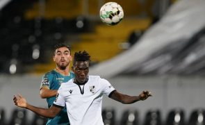 Mikel Agu transfere-se do Vitória de Guimarães para espanhóis do Fuenlabrada