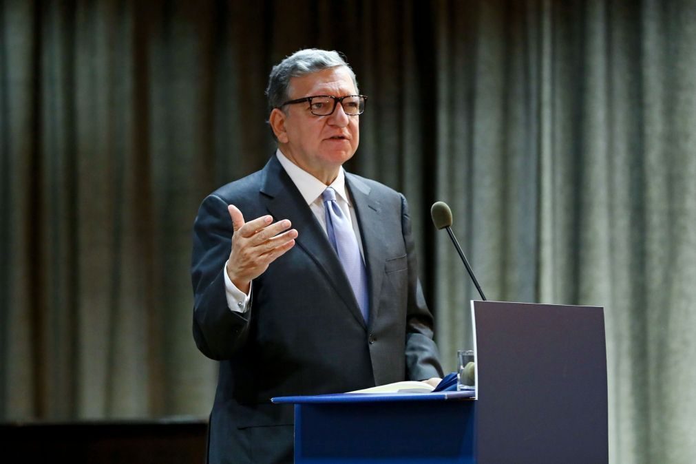 Covid-19: Durão Barroso insta Europa a ter 