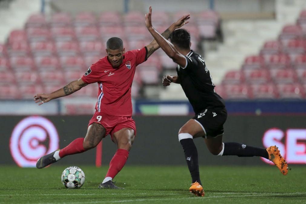 Gil Vicente e avançado brasileiro Miullen rescindem contrato