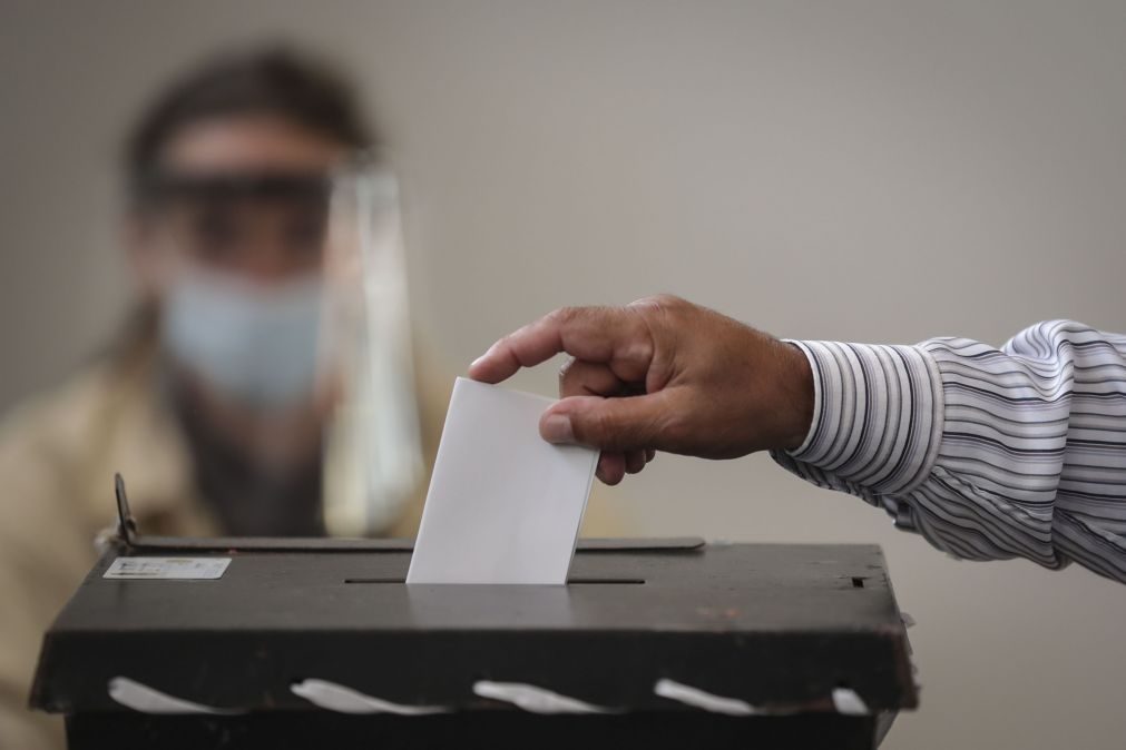Portal de voto antecipado permite inscrição fraudulenta