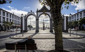Mau tempo: Açores com 25 ocorrências e Avenida do Mar em Ponta Delgada fechada ao trânsito