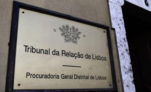 Relação rejeita recurso de mulher de Ricardo Salgado contra arresto de ações da 'Casa dos Pórticos'