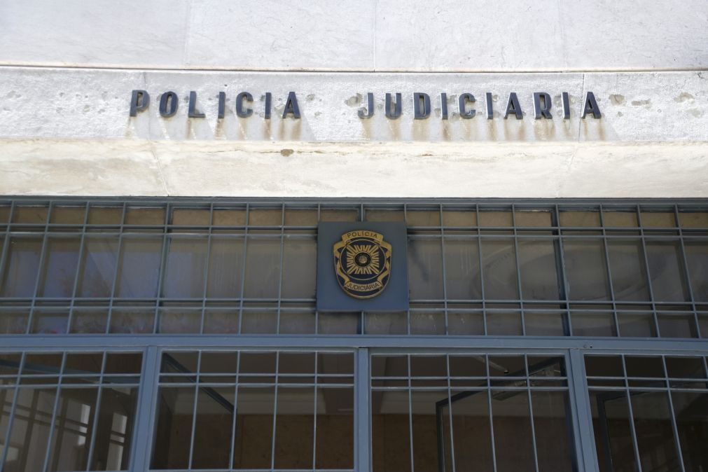 Cinco detidos por mais de vinte crimes de roubo em Lisboa