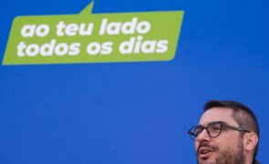 Legislativas: Dirigente comunista João Oliveira votou antecipadamente para demonstrar que se pode votar em segurança