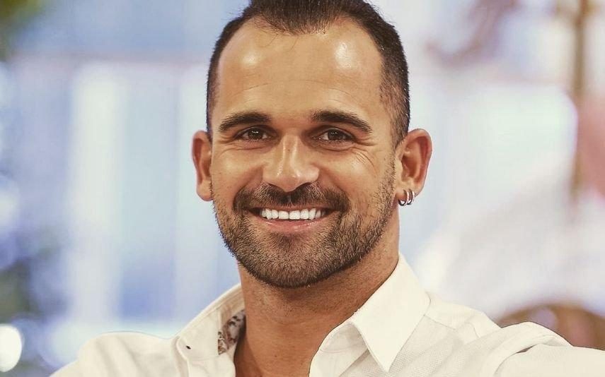 Ex-concorrente do Big Brother abalroado por carrinha