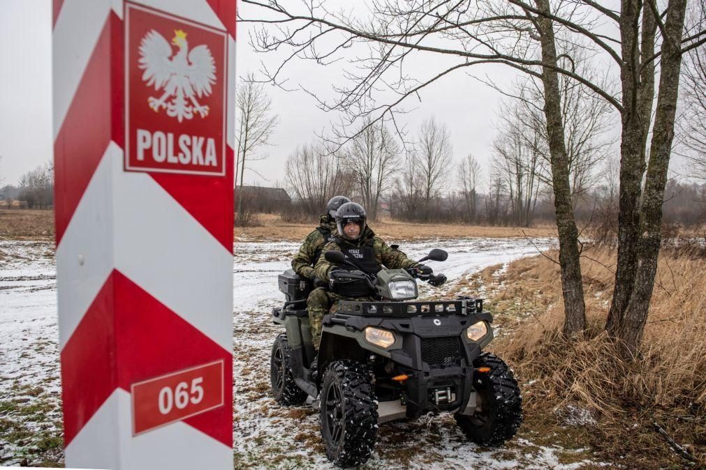 Polónia dá início à construção de muro na fronteira com Bielorrússia