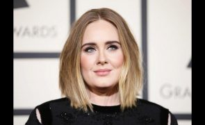 Descubra a impressionante e milionária coleção de carros de Adele