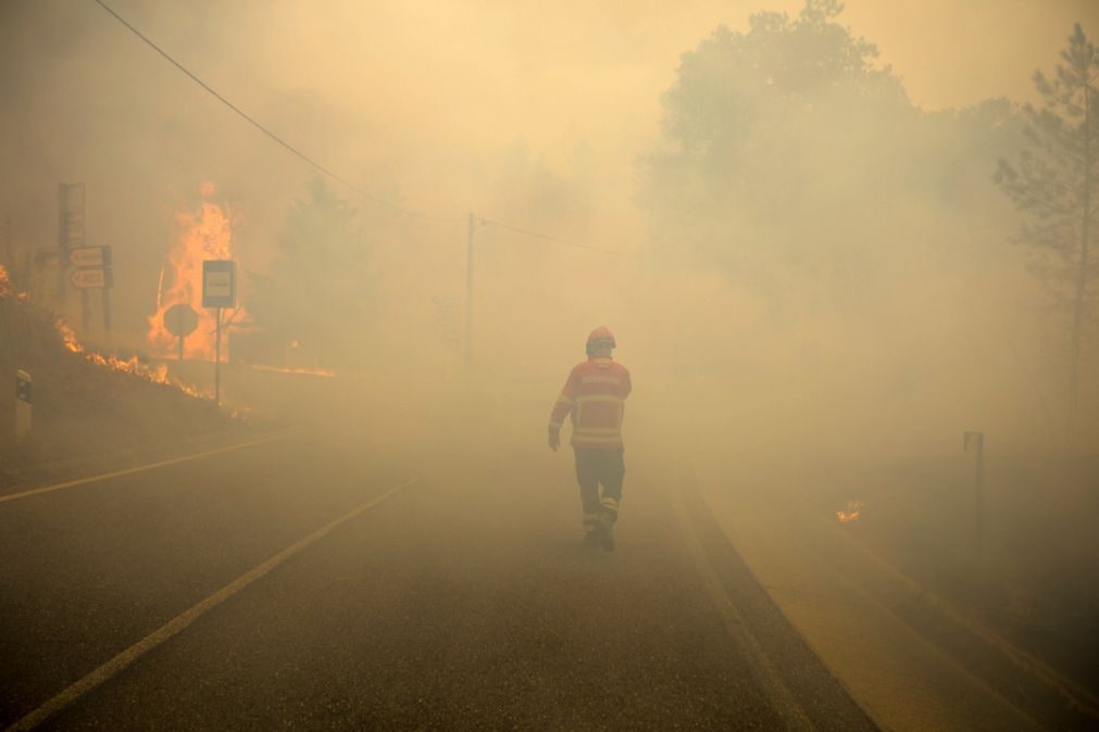 Incêndio que deflagra no concelho da Covilhã em fase de resolução