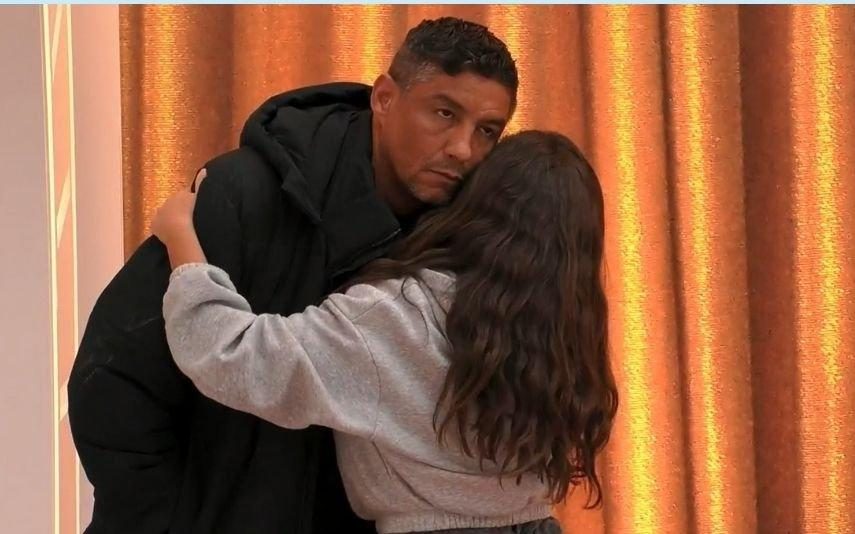 Big Brother Famosos. Jardel e Marta traídos pelos lábios e despedida torna-se viral [vídeo]