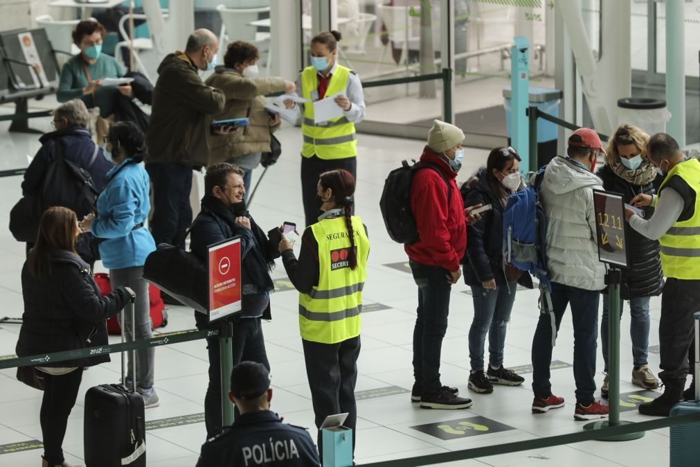 Dispensa de teste negativo para entrar em Portugal entra em vigor na segunda-feira