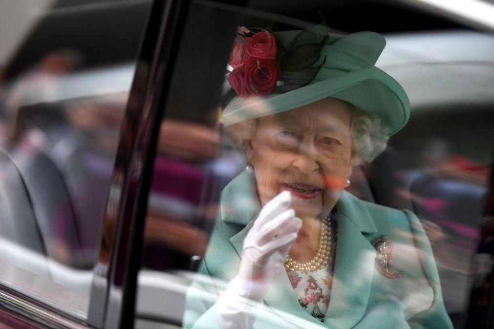 Rainha Isabel II, a primeira monarca britânica a completar 70 anos no trono