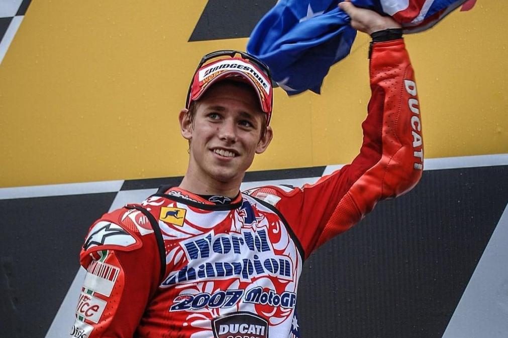 Casey Stoner e o abandono do MotoGP: “Quanto melhor me corria o fim de semana, mais queria morrer”