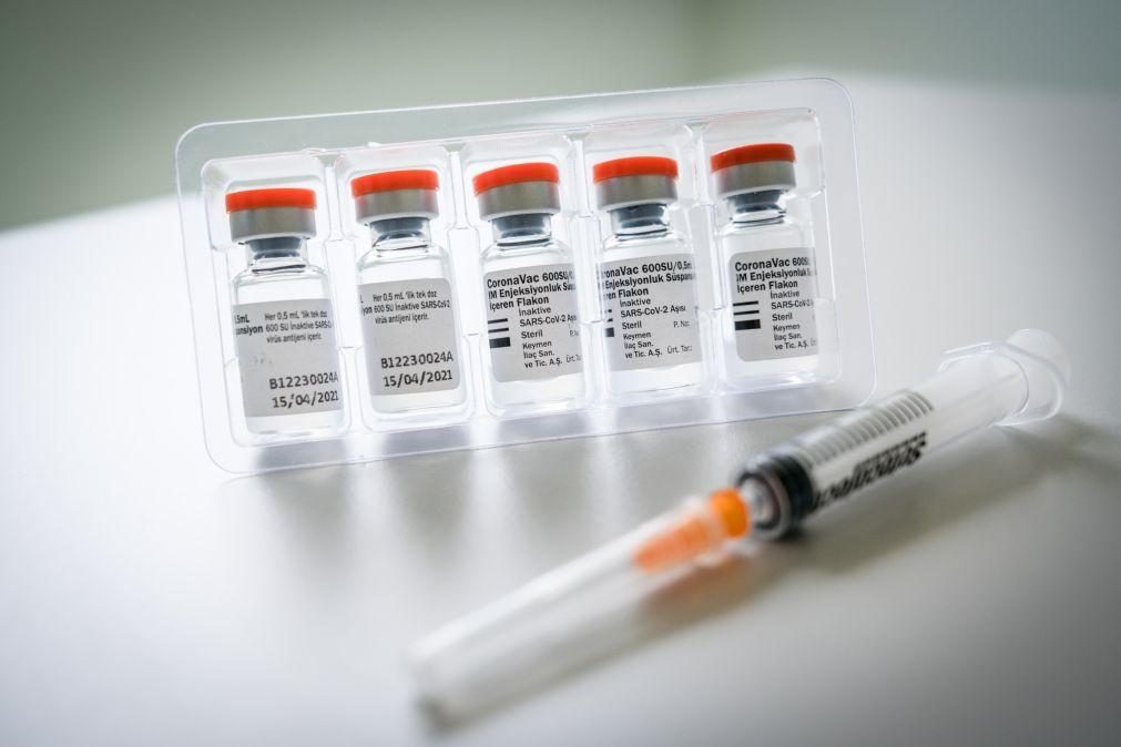 Covid-19: Alargadas vacinas aceites pelas autoridades portuguesas