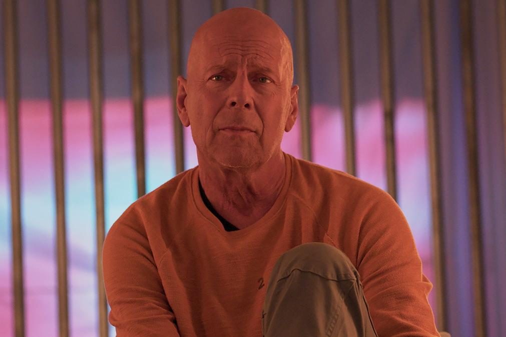 Bruce Willis ganha categoria em festival de cinema e os motivos não são os melhores