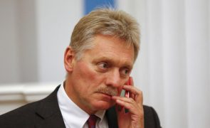 Ucrânia: Kremlin confirma retirada de tropas e denuncia histeria ocidental