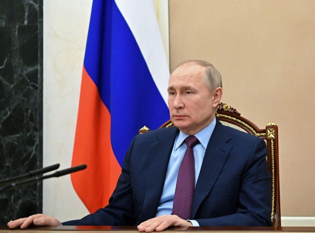 Ucrânia: Putin pronto para discutir medidas de construção de confiança