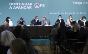 Legislativas: Adiada reunião para escolher candidato à sucessão de Ferro Rodrigues na AR