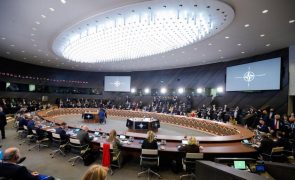 Ucrânia: NATO confirma reforço da presença 