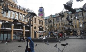 Ucrânia: União Europeia envia ajuda, Alemanha e França mandam sair cidadãos