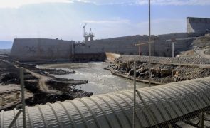 Egito condena entrada em funcionamento de barragem etíope no Nilo Azul