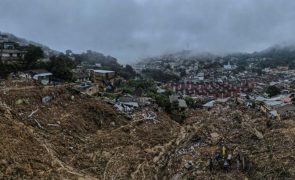 Vítimas mortais das chuvas na cidade brasileira de Petrópolis sobem para 176