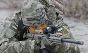 Ucrânia: Diplomacia de Kiev pede sanções contra a Rússia
